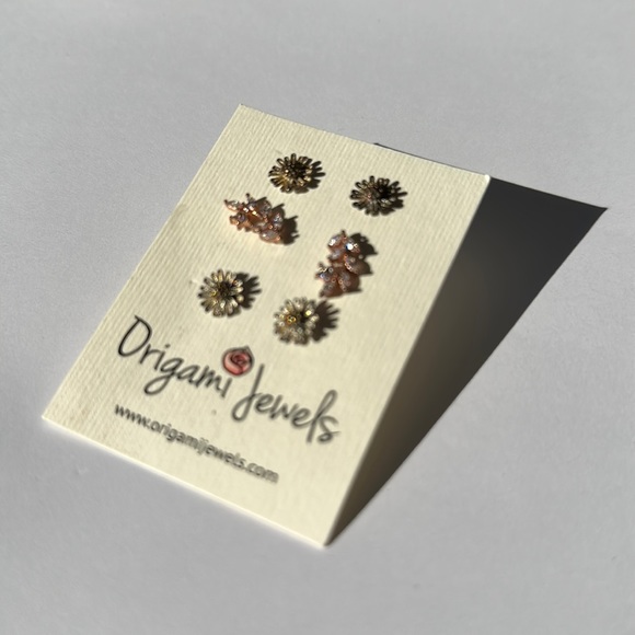 NWOT Origami Jewels earrings. Set of three pairs of studs. - Picture 4 of 5